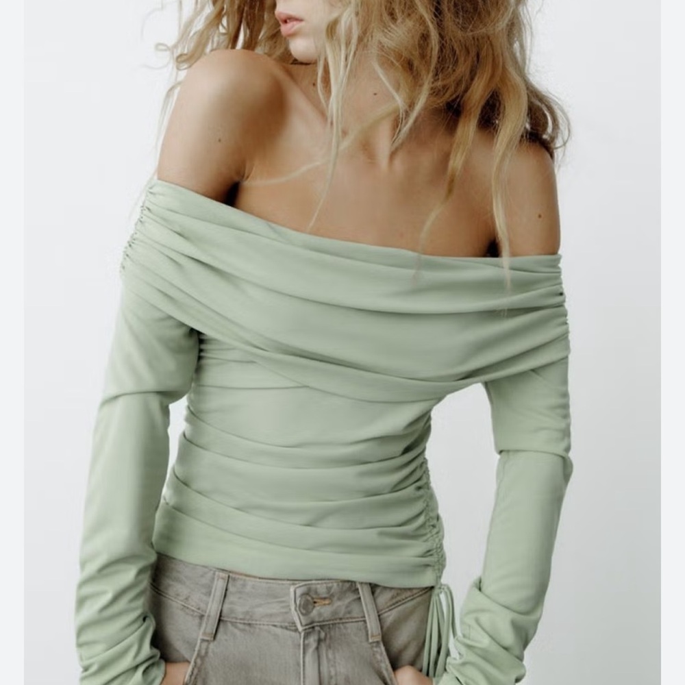 New with Tags - Zara Light Green Off-Shoulder Blouse - Size Medium